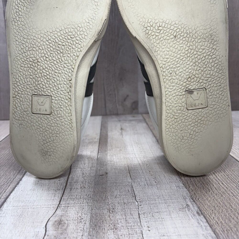 Veja White Leather Sneakers with Black V Logo - Picture 14 of 15